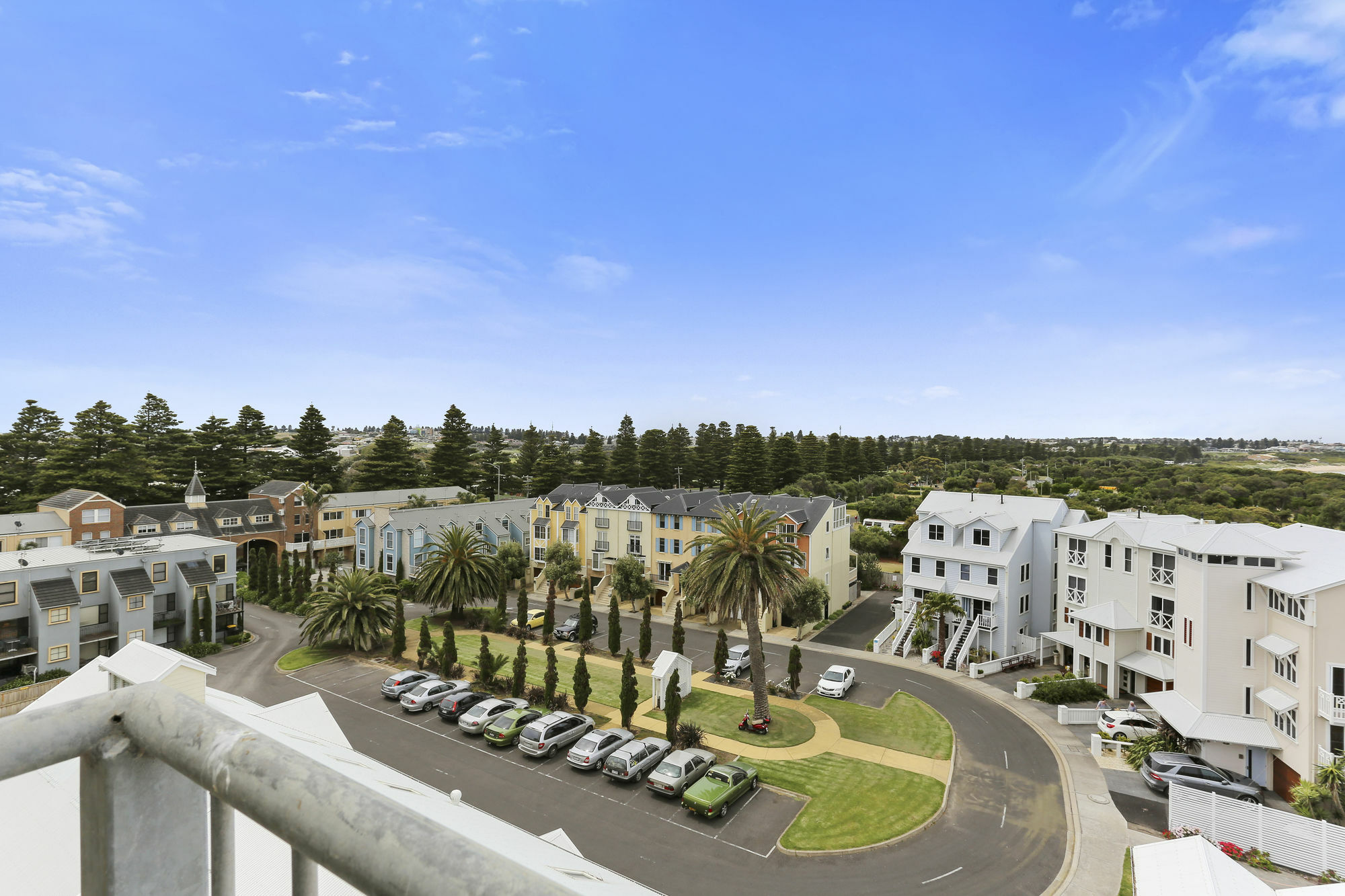 Deep Blue Hotel & Hot Springs Warrnambool Exterior photo