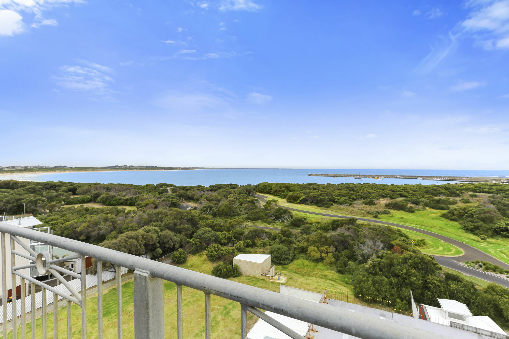 Deep Blue Hotel & Hot Springs Warrnambool Exterior photo